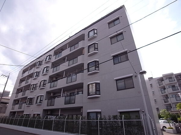 【コスモ武蔵浦和根岸】外観