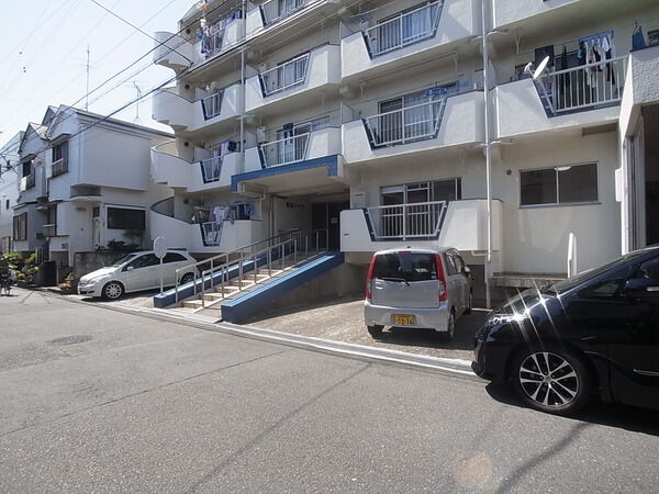 香取ハイツ